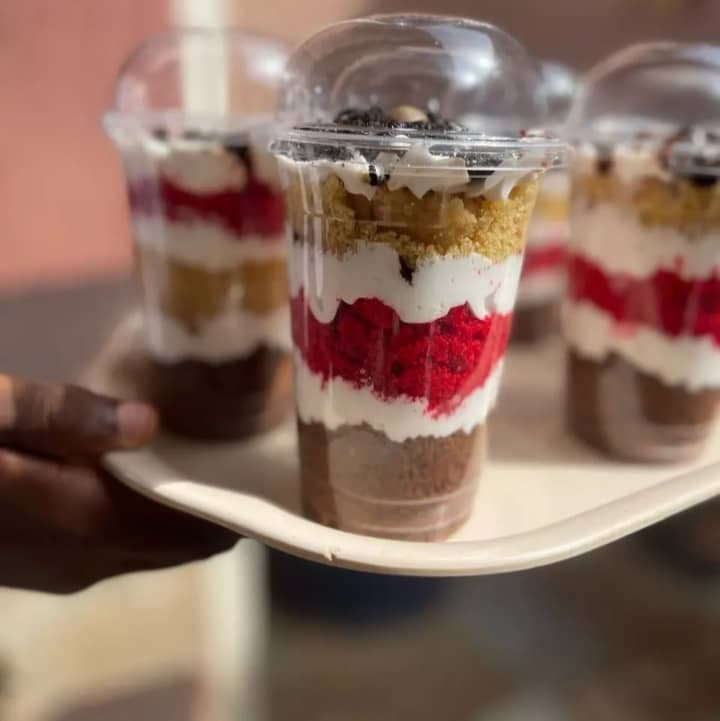 Cake parfait
